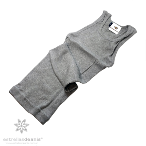 MUSCULOSA TALLE 40